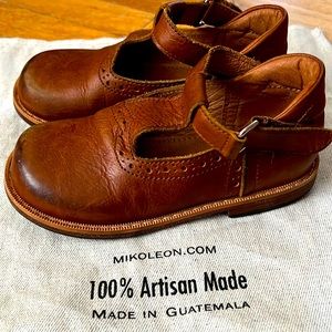 Leather MaryJane shoes by Mikoleon size 11 US